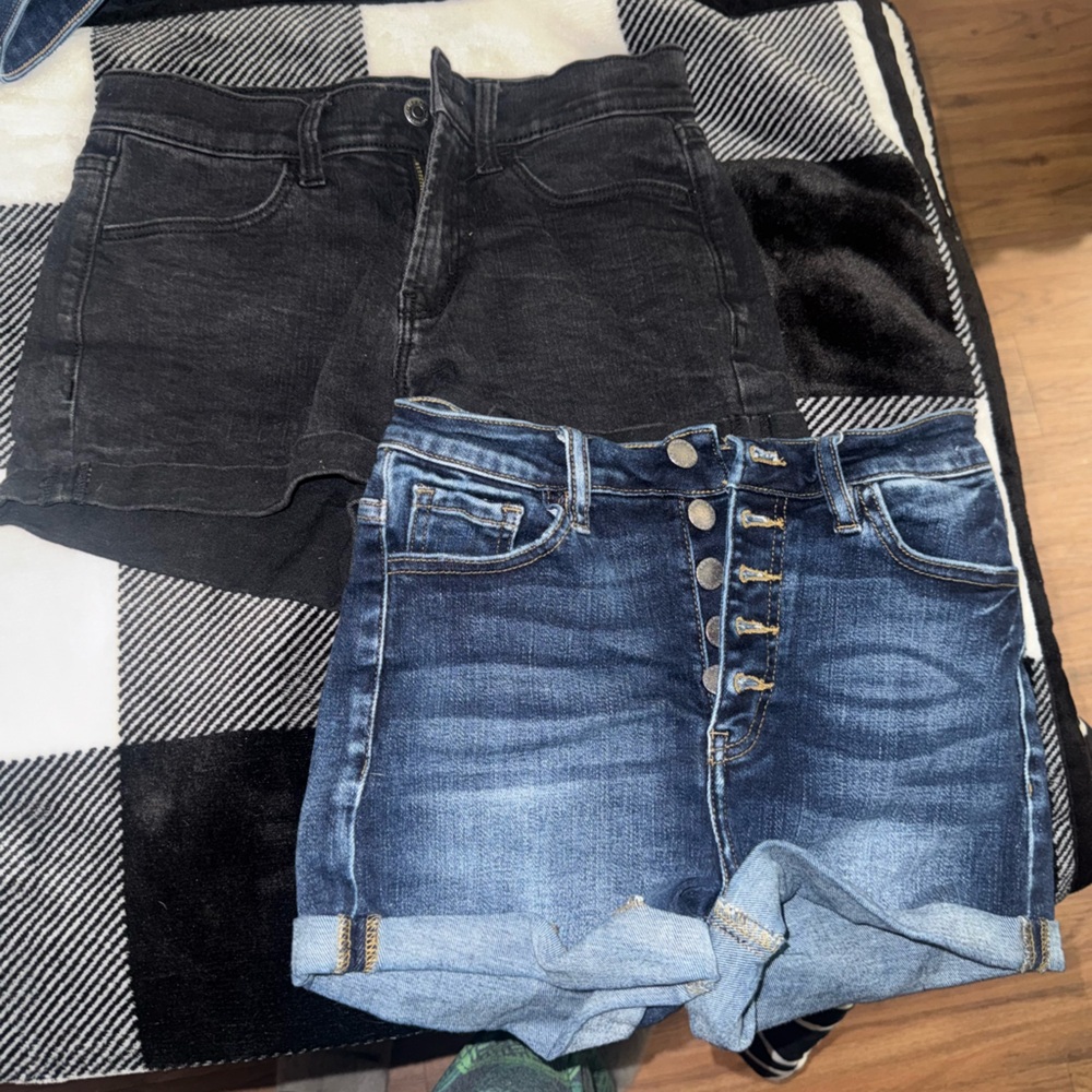 Stylish Denim and Black Shorts Set